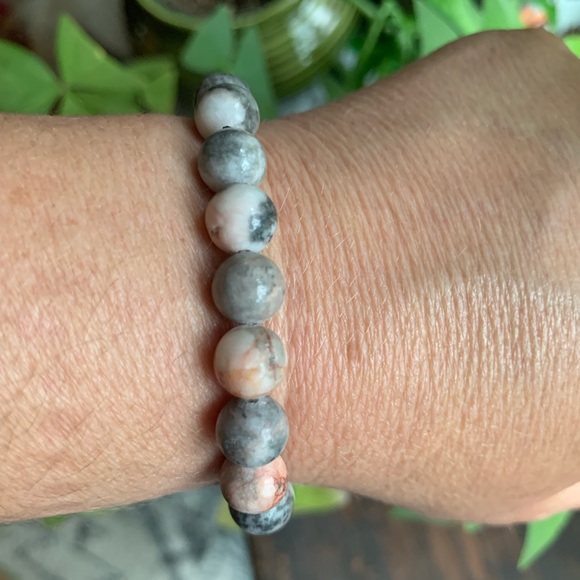 NWT✨8mm Focus and Mental Strength✨Botswana Agate Healing Gemstone Bracelet - Picture 5 of 6